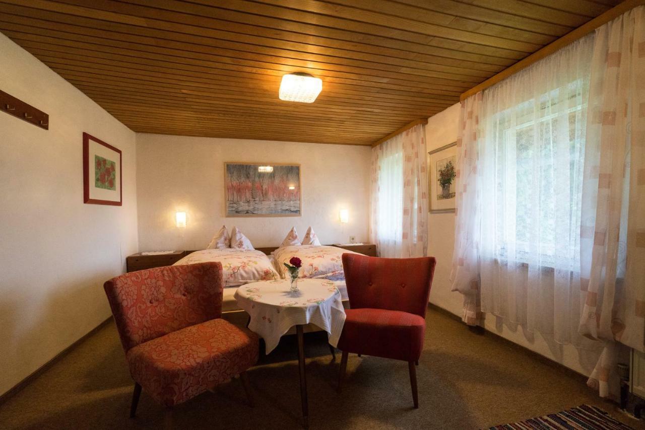 Pension Am Waldesrand Regen Exterior photo